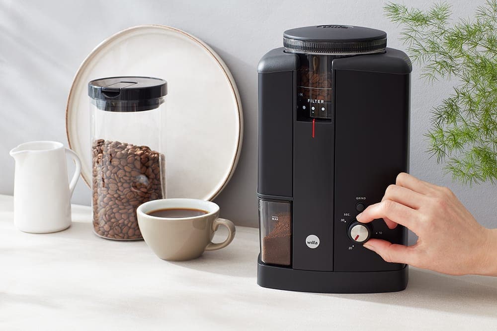 Wilfa Svart Aroma Precision Coffee Grinder (Black) - Balance Coffee